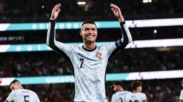 Khả năng ngôn ngữ của Ronaldo