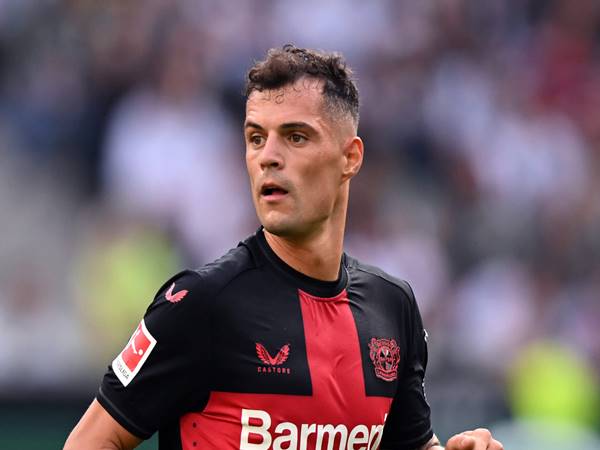 Phong cách chơi bóng nổi bật của Granit Xhaka