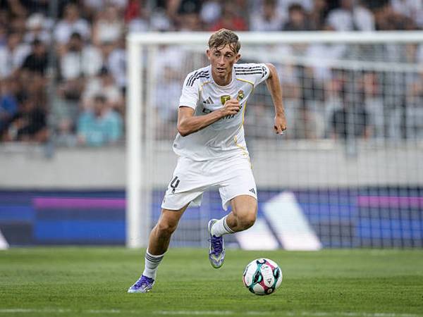 Cầu thủ Dean Huijsen: Số 5 không ngờ tới của CLB Real Madrid