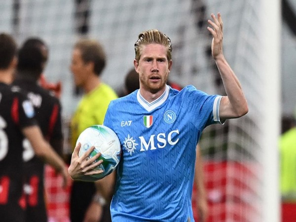 Tin BĐ: De Bruyne nổi cáu, Conte nắn gân sóng ngầm ở Napoli Tin BĐ: De Bruyne nổi cáu, Conte nắn gân sóng ngầm ở Napoli