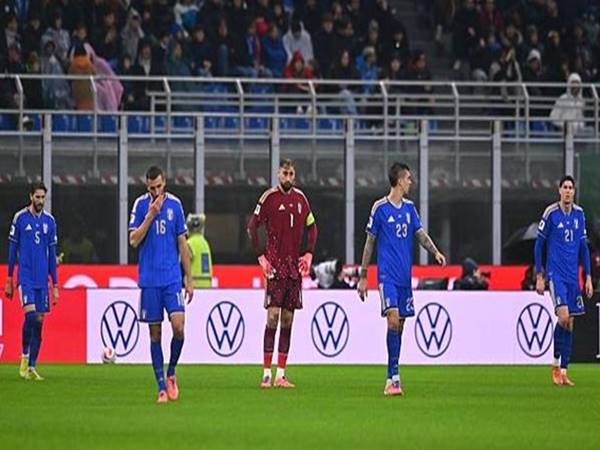 Bóng đá Ý: Donnarumma buồn bã khi để thua trước Na Uy