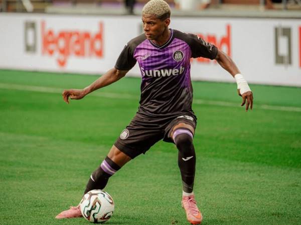 Hành trình trưởng thành qua các CLB của Nilson Angulo Hành trình trưởng thành qua các CLB của Nilson Angulo