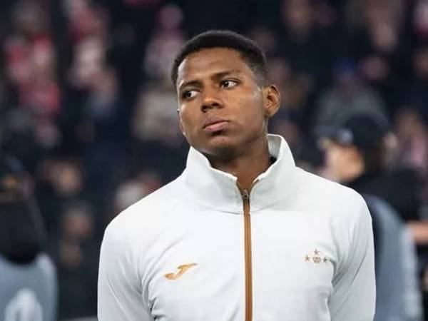 Tin MU: Man United quyết tâm chiêu mộ Nilson Angulo